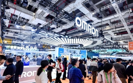Tiga Raksasa Industri Berkumpul di CIIE, Memperkenalkan Produk Baru untuk Memimpin Gelombang Manufaktur Cerdas Digital dan Ramah Lingkungan