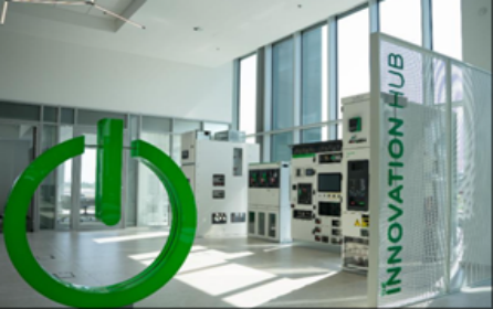 Schneider Electric Membentuk Kembali Masa Depan Industri dengan Teknologi Inovatif